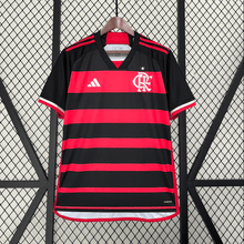 Camiseta local del Flamengo 2024
