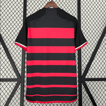 Camiseta local del Flamengo 2024