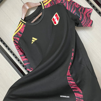Camiseta visitante de Perú 2024/25