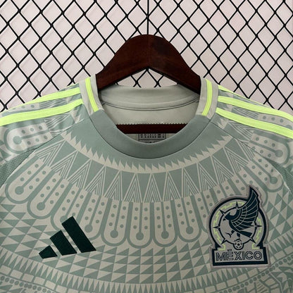 Camiseta de visitante de México 2024/25