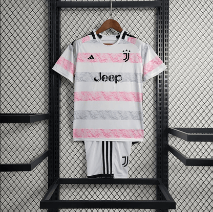 Kit infantil de la Juventus 2023/24