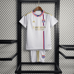 Kit local infantil del Lyon 2023/24
