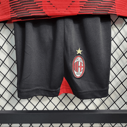 Kit infantil del AC Milan 2023/24