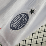 Kit infantil del AC Milan 2023/24