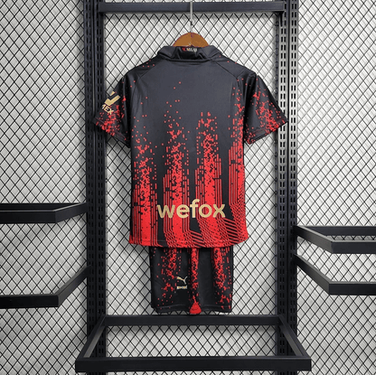 Kit infantil del AC Milan 2023/24
