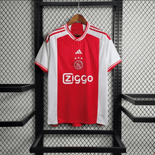 Camiseta local del Ajax 23/24