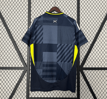 Camiseta local de Escocia 2024