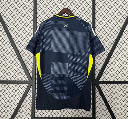 Camiseta local de Escocia 2024