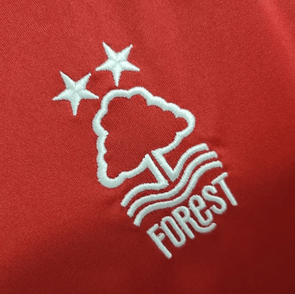 Camiseta de local del Nottingham Forest 2023/24