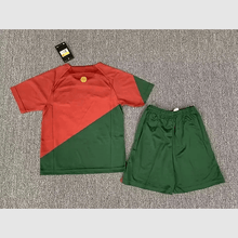 Kit local infantil de Portugal 2022
