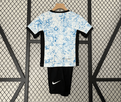 Kit infantil de Portugal 23/24