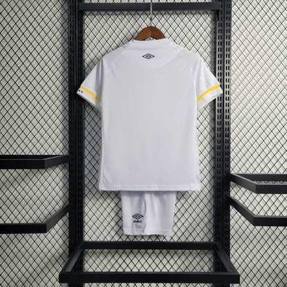 Kit local infantil del Santos 2023