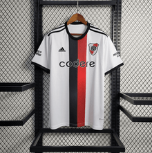 Camiseta local de River Plate 2023/24