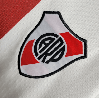 Camiseta local de River Plate 2023/24