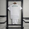 Kit infantil del Sporting 2023/24
