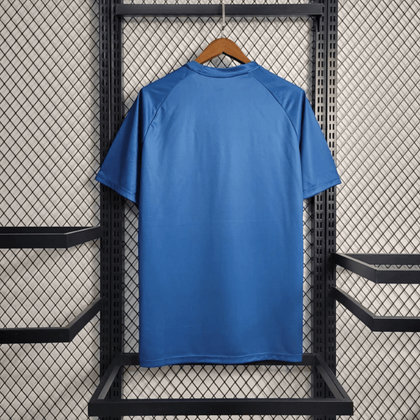Camiseta de entrenamiento azul del Manchester City 2023/24